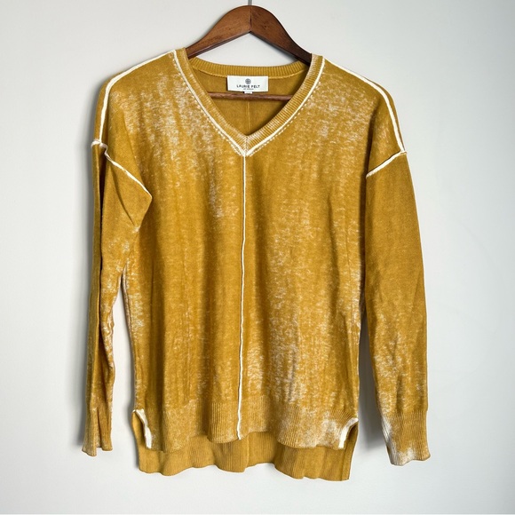 Laurie Felt Yellow Distressed Lightweight V-Neck Sweater Size XXS - Picture 1 of 9